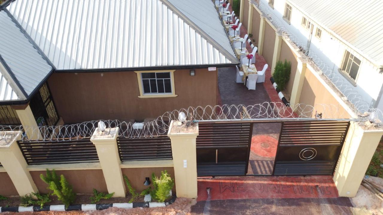 Living Green Apartments Airport Pick Up Benin City Dış mekan fotoğraf