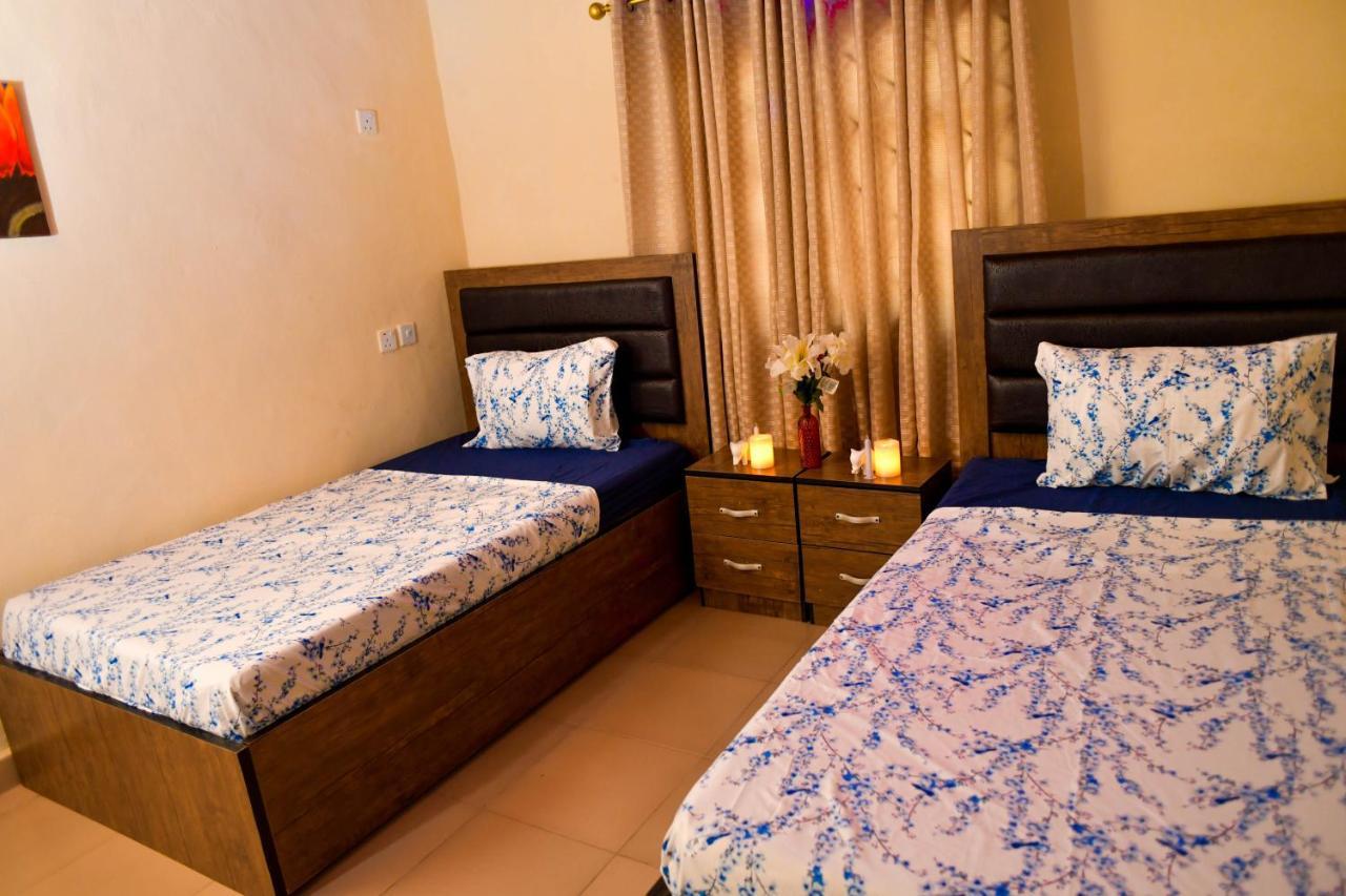 Living Green Apartments Airport Pick Up Benin City Dış mekan fotoğraf