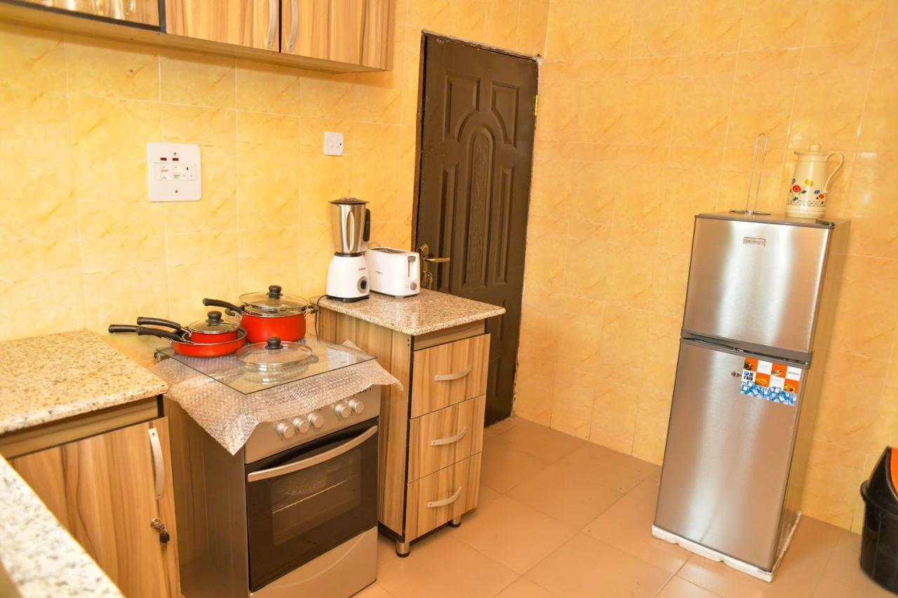 Living Green Apartments Airport Pick Up Benin City Dış mekan fotoğraf