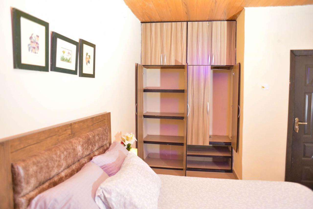 Living Green Apartments Airport Pick Up Benin City Dış mekan fotoğraf