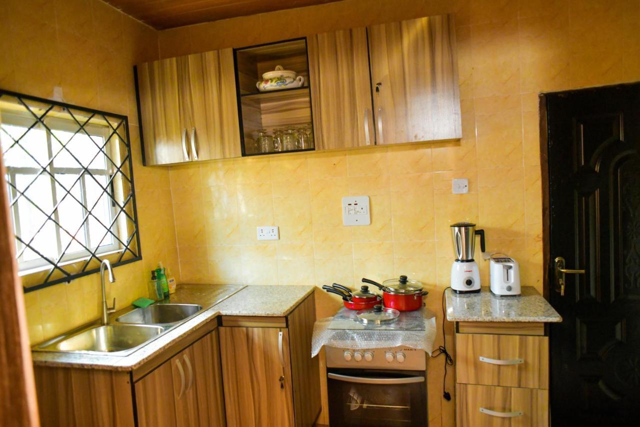 Living Green Apartments Airport Pick Up Benin City Dış mekan fotoğraf