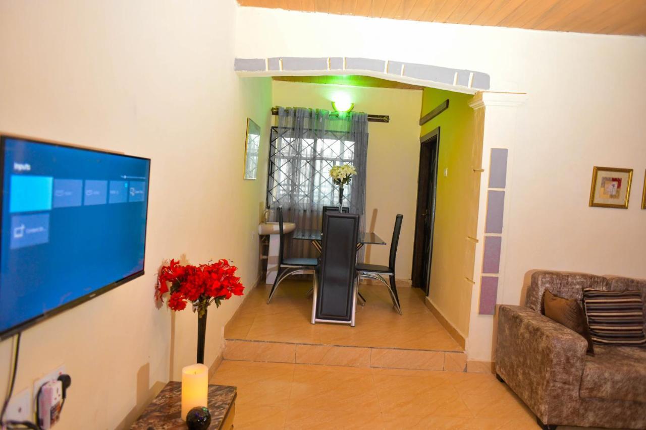 Living Green Apartments Airport Pick Up Benin City Dış mekan fotoğraf