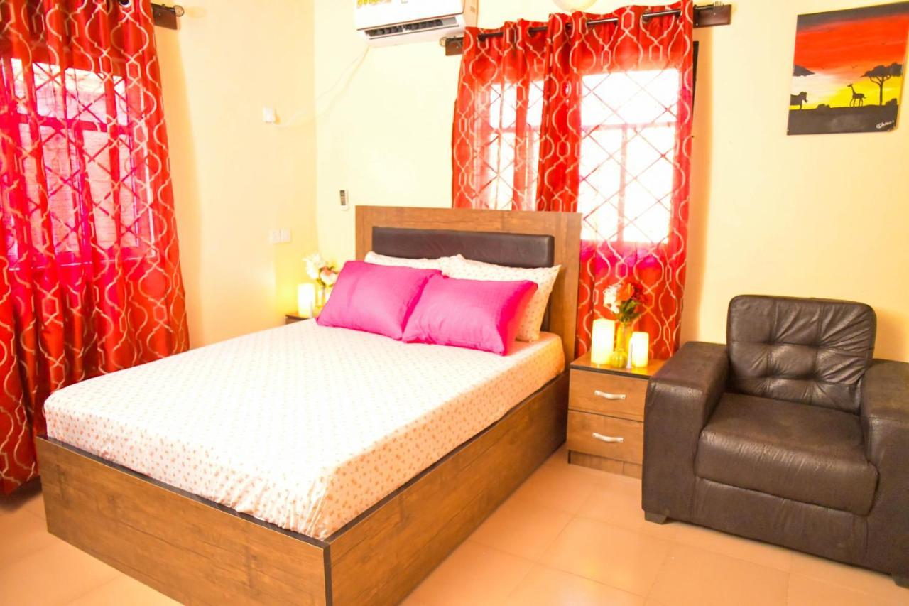 Living Green Apartments Airport Pick Up Benin City Dış mekan fotoğraf