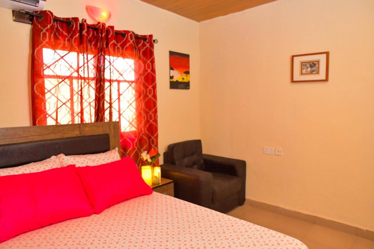 Living Green Apartments Airport Pick Up Benin City Dış mekan fotoğraf